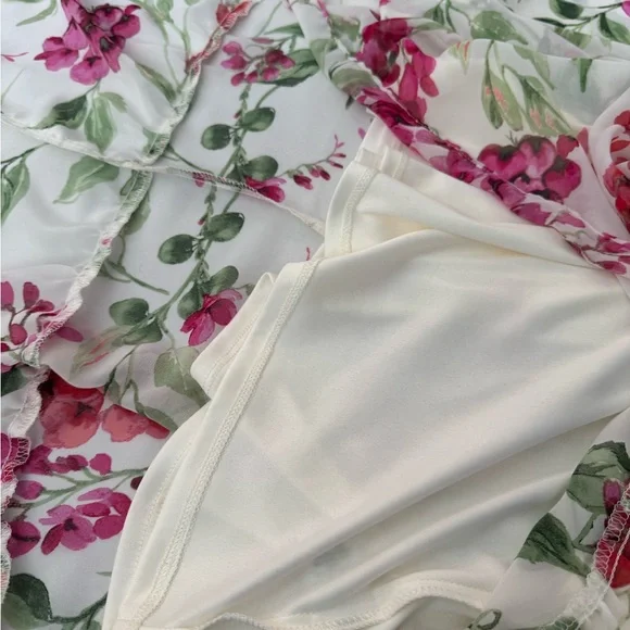 Roz & Ali White Maxi Skirt with Pink & Red Floral Print - Picture 5 of 6